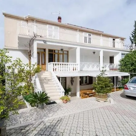 Nikol - Comfort Two Bedroom With Sea View 3 *